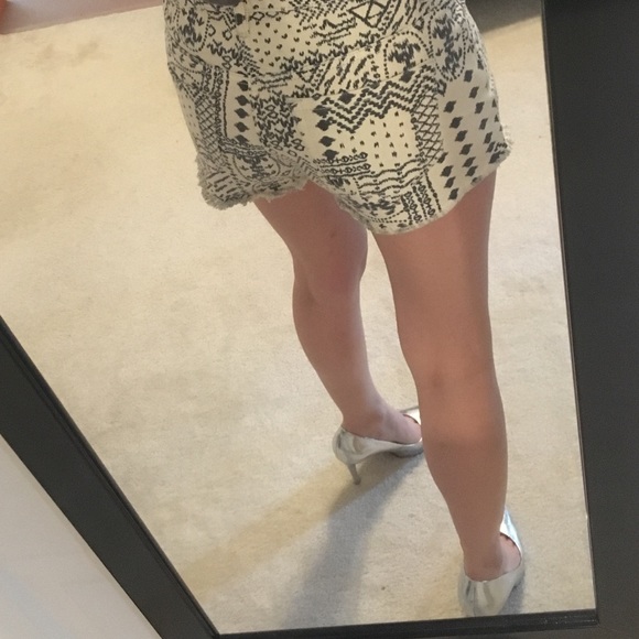 NWOT PacSun High Waisted Shorts - Picture 5 of 5
